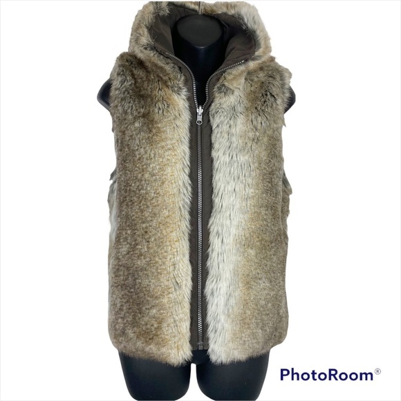 WEATHERPROOF Garment Co. Faux Fur Reversible Brown Vest Small - Picture 1 of 13